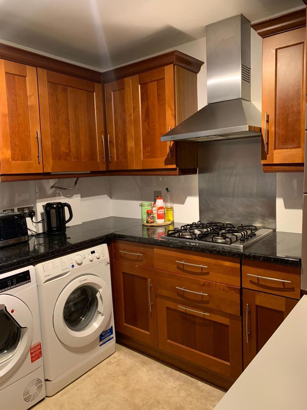 Apartamento Cobbold Court Share Flat Londres Exterior foto