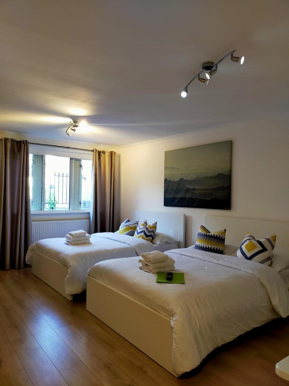 Apartamento Cobbold Court Share Flat Londres Exterior foto
